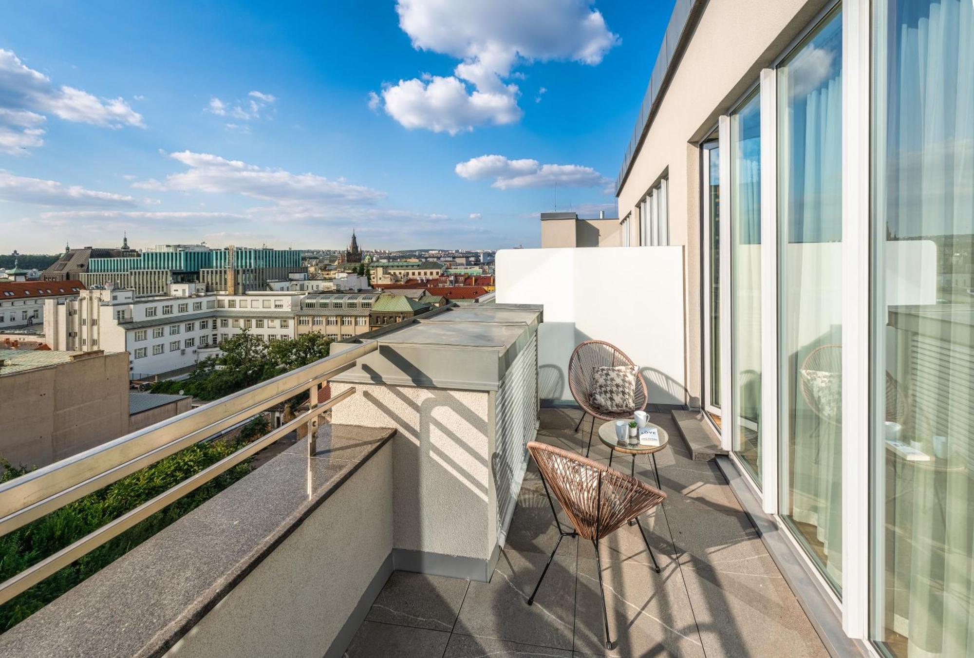 Vn17 Rooftop Suites By Adrez — Fotky 2